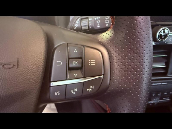 Photo 14 du bon plan FORD Kuga 2.5 Duratec 190ch FHEV E85 ST-Line BVA occasion à 25900 €