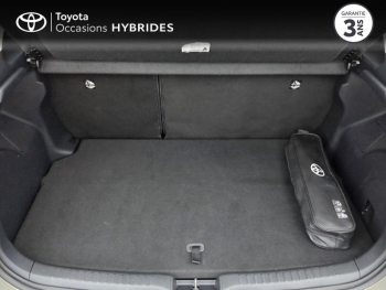 Photo 10 du bon plan TOYOTA Yaris 116h Design 5p MY22 occasion à 20980 €