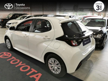 Photo 2 du bon plan TOYOTA Yaris 70 VVT-i Dynamic Business 5p MY22 occasion à 16490 €