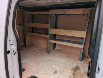 Photo 15 du bon plan PEUGEOT Expert Fg VUL Standard 2.0 BlueHDi 120ch Premium Pack S&S occasion à 17990 €