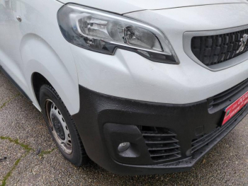 Photo 19 du bon plan PEUGEOT Expert Fg VUL Standard 2.0 BlueHDi 120ch Premium Pack S&S occasion à 17990 €