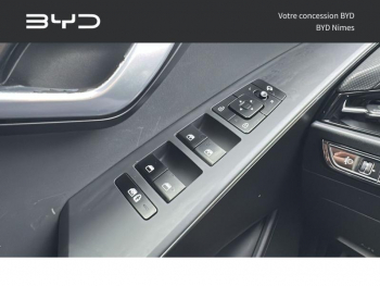 Photo 25 du bon plan KIA Niro 1.6 GDi 183ch PHEV Premium DCT6 occasion à 22990 €