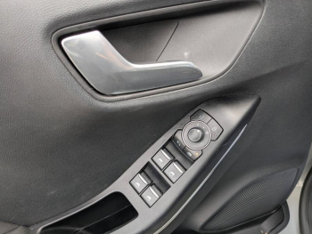 Photo 8 du bon plan FORD Puma 1.0 Flexifuel 125ch S&S mHEV ST-Line occasion à 21900 €