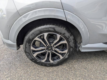 Photo 20 du bon plan FORD Puma 1.0 Flexifuel 125ch S&S mHEV ST-Line occasion à 21900 €