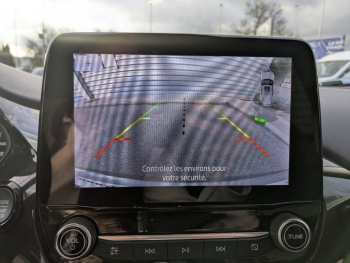 Photo 11 du bon plan FORD Puma 1.0 Flexifuel 125ch S&S mHEV Titanium occasion à 17990 €