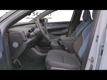 Photo 9 du bon plan VOLVO EX30 Single Extended Range 272ch Plus occasion à 41900 €