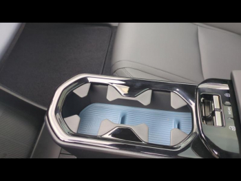 Photo 28 du bon plan VOLVO EX30 Single Extended Range 272ch Plus occasion à 41900 €