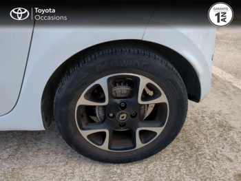 Photo 16 du bon plan RENAULT Twingo 0.9 TCe 95ch Intens EDC occasion à 11390 €