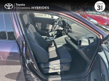 Photo 16 du bon plan TOYOTA C-HR 1.8 Hybride 140ch Design Pack Confort occasion à 29990 €