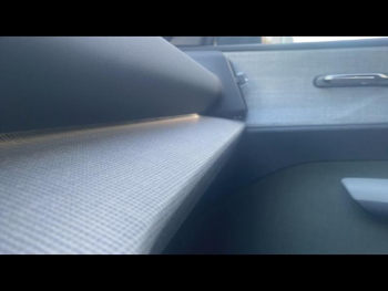 Photo 17 du bon plan VOLVO EX30 Single 272ch Plus occasion à 36900 €