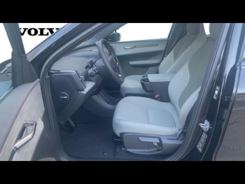 Photo 19 du bon plan VOLVO EX30 Single 272ch Plus occasion à 36900 €