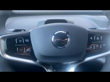 Photo 20 du bon plan VOLVO EX30 Single 272ch Plus occasion à 36900 €