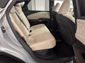 Photo 9 du bon plan LEXUS RX 450h+ Executive 4WD occasion à 65990 €