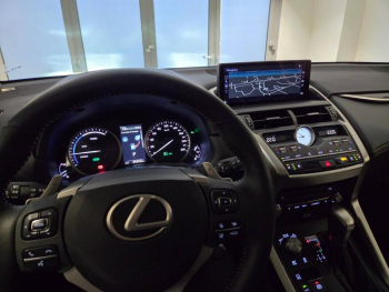 Photo 4 du bon plan LEXUS NX 300h 4WD Executive Euro6d-T occasion à 33890 €