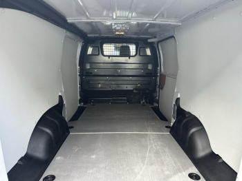 Photo 14 du bon plan TOYOTA ProAce VUL Long 2.0 D-4D 140 Start Pack Confort BVA MC24 occasion à 29900 €