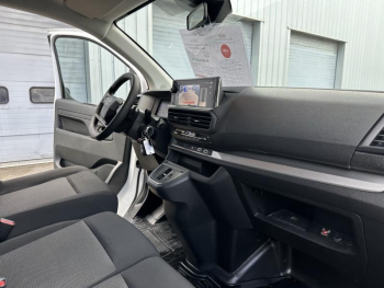 Photo 16 du bon plan TOYOTA ProAce VUL Long 2.0 D-4D 140 Start Pack Confort BVA MC24 occasion à 29900 €