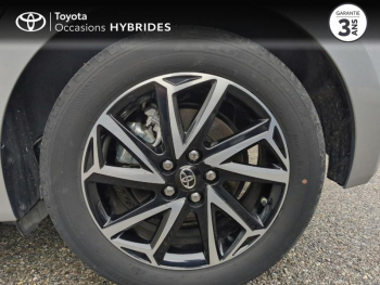 Photo 16 du bon plan TOYOTA Yaris 116h Design 5p MY22 occasion à 20980 €