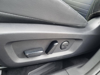 Photo 27 du bon plan NISSAN Qashqai e-POWER 190ch Tekna occasion à 28990 €