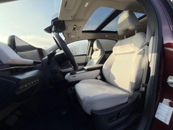 Photo 18 du bon plan NISSAN ARIYA Electrique 306ch 87kWh e-4ORCE Evolve occasion à 39490 €