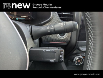 Photo 18 du bon plan RENAULT Arkana 1.6 E-Tech hybride 145ch Techno -22 occasion à 19990 €