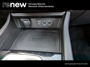 Photo 26 du bon plan RENAULT Arkana 1.6 E-Tech hybride 145ch Techno -22 occasion à 19990 €