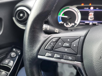 Photo 16 du bon plan NISSAN Juke 1.6 Hybrid 143ch PremiÃ¨re Edition 2023 occasion à 22990 €