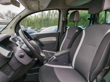 Photo 14 du bon plan RENAULT Kangoo 1.5 dCi 90ch energy Intens occasion à 9890 €