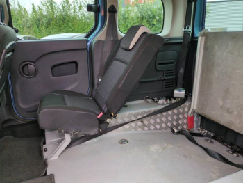 Photo 15 du bon plan RENAULT Kangoo 1.5 dCi 90ch energy Intens occasion à 9890 €