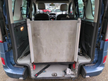 Photo 19 du bon plan RENAULT Kangoo 1.5 dCi 90ch energy Intens occasion à 9890 €