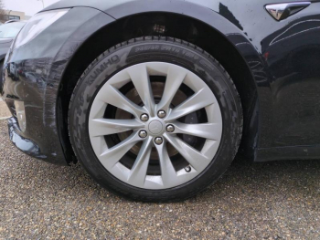 Photo 9 du bon plan TESLA Model S 100D Dual Motor occasion à 28990 €