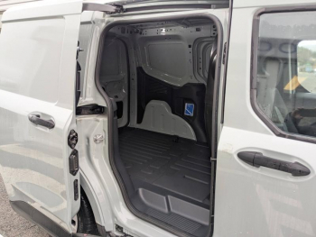 Photo 10 du bon plan FORD Transit Courier VUL 1.0 EcoBoost 100ch Trend occasion à 20942 €