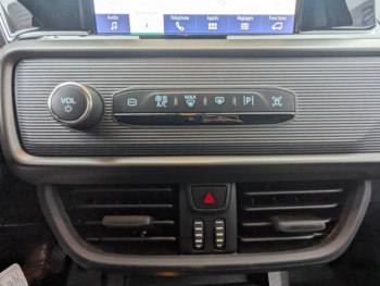 Photo 24 du bon plan FORD Transit Courier VUL 1.0 EcoBoost 100ch Trend occasion à 20942 €