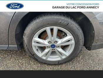 Photo 32 du bon plan FORD Galaxy 2.5 Duratec 190ch Hybrid Titanium Business eCVT occasion à 34590 €