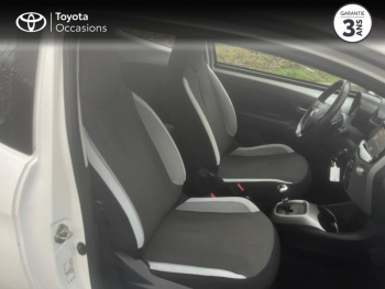 Photo 6 du bon plan TOYOTA Aygo 1.0 VVT-i 69ch x-play x-shift 3p occasion à 9990 €
