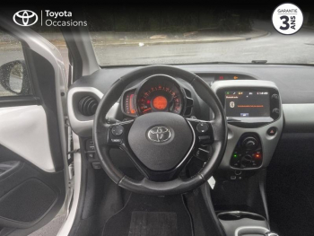 Photo 9 du bon plan TOYOTA Aygo 1.0 VVT-i 69ch x-play x-shift 3p occasion à 9990 €