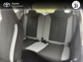 Photo 12 du bon plan TOYOTA Aygo 1.0 VVT-i 69ch x-play x-shift 3p occasion à 9990 €