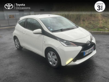 Photo 19 du bon plan TOYOTA Aygo 1.0 VVT-i 69ch x-play x-shift 3p occasion à 9990 €