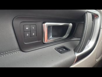 Photo 23 du bon plan LAND-ROVER Discovery Sport 2.0 TD4 180ch AWD HSE BVA Mark I occasion à 19990 €