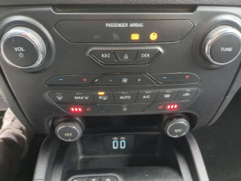 Photo 18 du bon plan FORD Ranger VUL 2.0 TDCi 213ch Double Cabine Wildtrak occasion à 33990 €