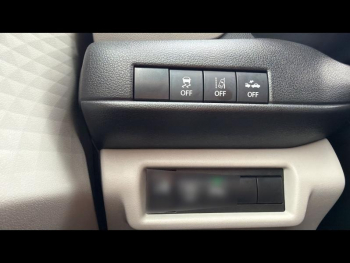 Photo 9 du bon plan SUZUKI Swift 1.2 Hybrid 83ch Avantage occasion à 16990 €