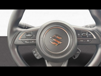 Photo 14 du bon plan SUZUKI Swift 1.2 Hybrid 83ch Avantage occasion à 16990 €