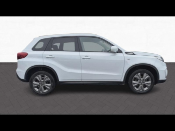 Photo 9 du bon plan SUZUKI Vitara 1.4 Boosterjet Hybrid 129ch PrivilÃ¨ge occasion à 17490 €