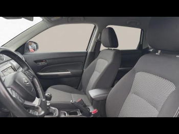 Photo 14 du bon plan SUZUKI Vitara 1.4 Boosterjet Hybrid 129ch PrivilÃ¨ge occasion à 17490 €