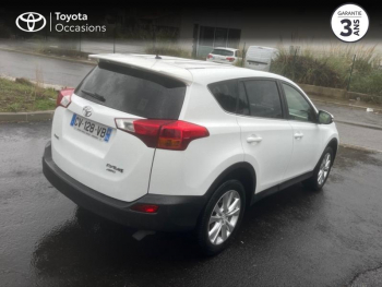 Photo 18 du bon plan TOYOTA RAV4 150 D-4D Life AWD occasion à 14990 €