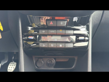 Photo 11 du bon plan PEUGEOT 2008 1.2 PureTech 110ch Crossway S&S occasion à 8490 €