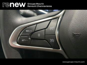 Photo 16 du bon plan RENAULT Clio 1.6 E-Tech hybride 145ch Techno occasion à 17999 €