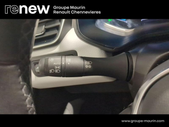 Photo 18 du bon plan RENAULT Clio 1.6 E-Tech hybride 145ch Techno occasion à 17999 €