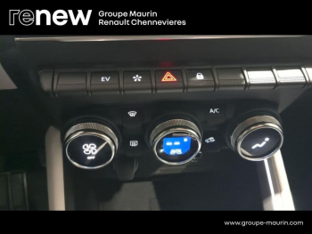 Photo 25 du bon plan RENAULT Clio 1.6 E-Tech hybride 145ch Techno occasion à 17999 €