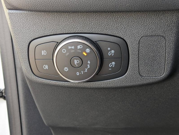 Photo 17 du bon plan FORD Focus Active SW 1.0 Flexifuel mHEV 125ch Active X occasion à 22990 €