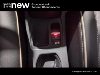 Photo 42 du bon plan RENAULT Clio 1.6 E-Tech 145ch full hybrid Techno - 24 occasion à 20990 €